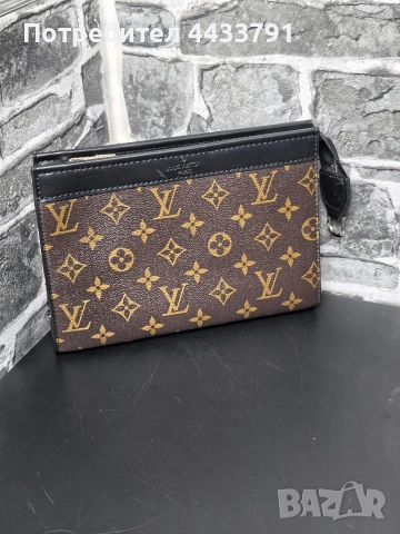 Louis Vuitton чанта тип плик , снимка 2 - Чанти - 52830764