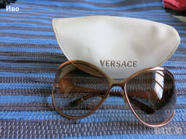 Продавам дамски оригинални очила Версаче, снимка 1 - Слънчеви и диоптрични очила - 46215466