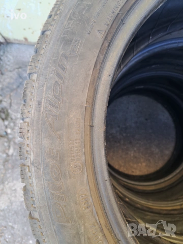 Продавам зимни гуми 225/50/18, снимка 4 - Гуми и джанти - 53828337