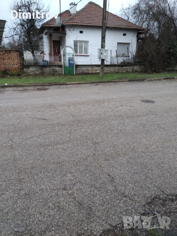 Удобно за работещи и пенсионери на около 2ч.от София на близо ЖП гарата в Телиш Плевенско , снимка 4 - Къщи - 52793208