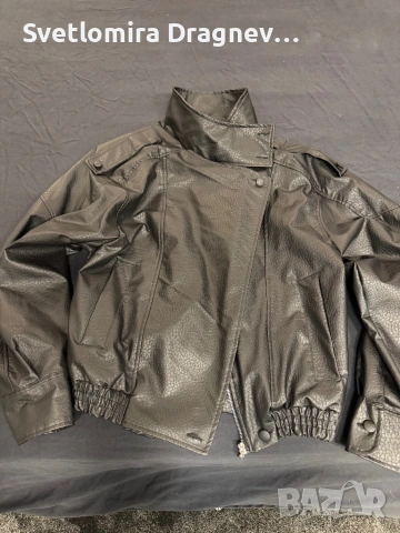 Вайръл модел яке