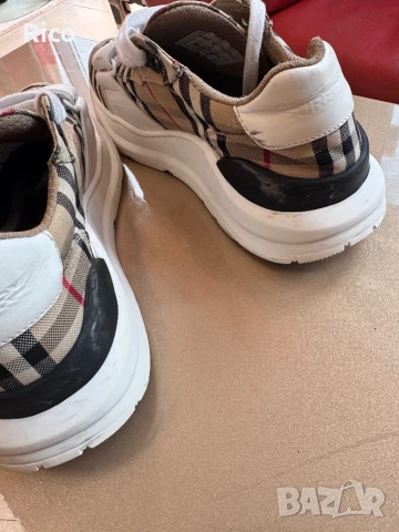 Burberry Оригинални Дамски Маратонки, снимка 7 - Маратонки - 51180952
