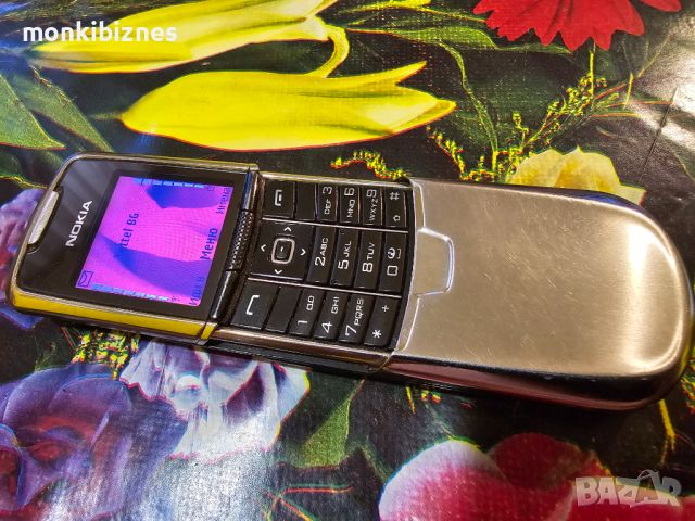 Телефон Nokia 8800 Silver метален, снимка 1 - Nokia - 46452563