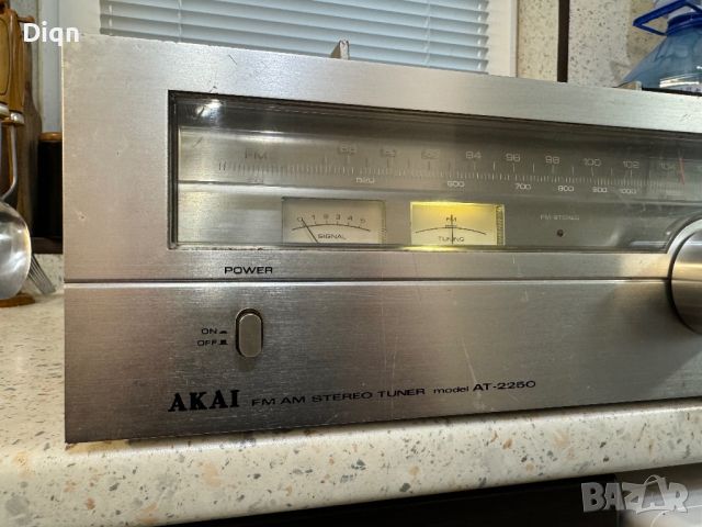  Тунер Akai 2250, снимка 9 - Ресийвъри, усилватели, смесителни пултове - 45735663