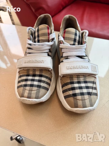 Burberry Оригинални Дамски Маратонки, снимка 9 - Маратонки - 51180952
