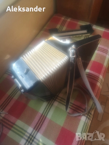 Продавам хонер пирола 4 p 120 баса. , снимка 2 - Акордеони - 52630010