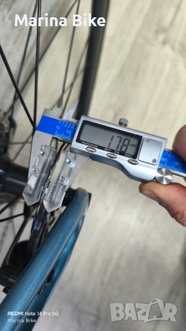 Карбонов шосеен велосипед Giant TCR Pro 1 Disc 105 Di2 DT Swiss R470 | M, снимка 16 - Велосипеди - 53709234