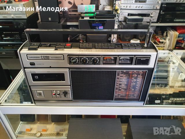 Радиокасетофон Grundig C6200 Automatic В отлично техническо и визуално състояние. Работи перфектно н, снимка 2 - Радиокасетофони, транзистори - 46730202