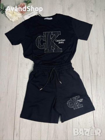 Дамски комплекти Calvin Klein, снимка 1 - Спортни екипи - 46233221