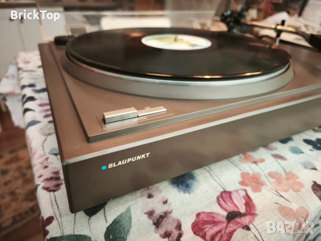Грамофон Blaupunkt P60, снимка 2 - Грамофони - 54235312