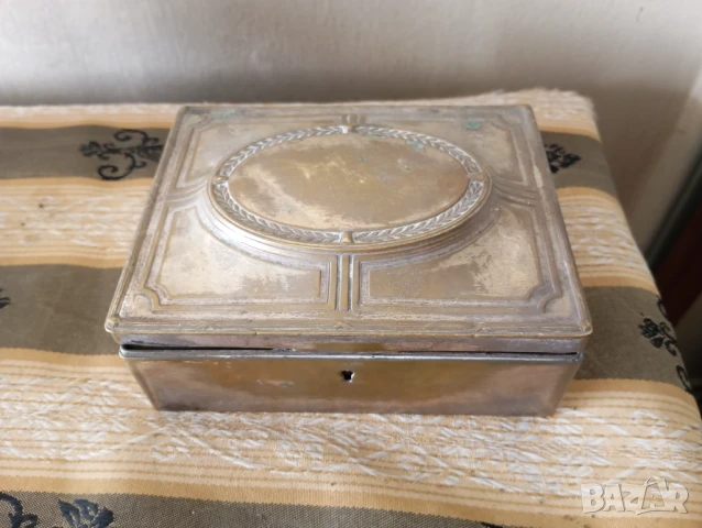 Кутия за бижута арт деко