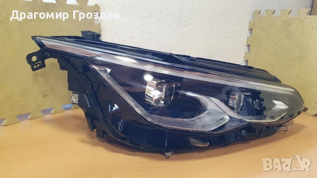 Оригинален IQ.LIGHT десен фар за VW GOLF VIII / Фолксваген Голф 8 (2019-2024), снимка 3 - Части - 51025844