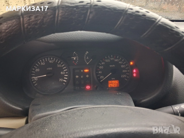 Рено Клио 1.2 Бензин 2003г., снимка 7 - Автомобили и джипове - 53526153