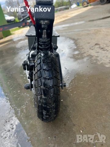 Електрическа тротинетка Kukirin G2, снимка 6 - Мотоциклети и мототехника - 54166867