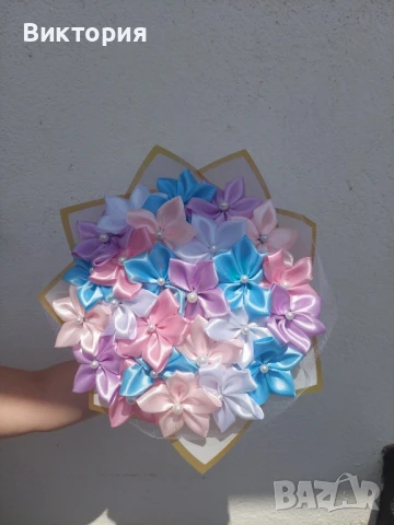 Ръчно изработен вечен букет от сатенени цветя