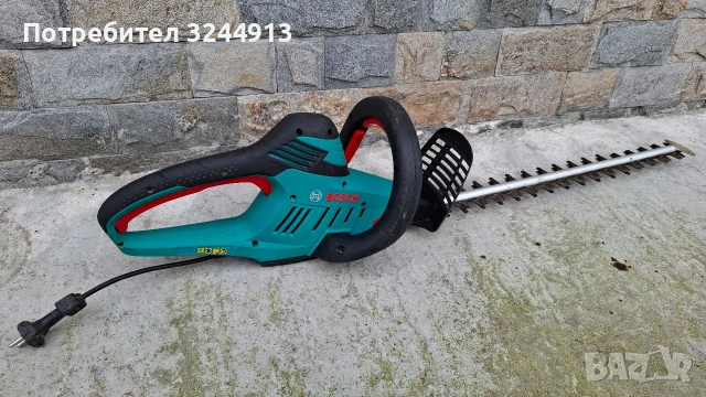 Мощен електрически храсторез Bosch AHS 550-50, снимка 3 - Градинска техника - 53787156