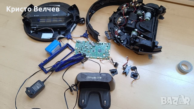 прахосмукачка робот - Rowenta Explorer Serie 40, снимка 2 - Прахосмукачки - 51270732