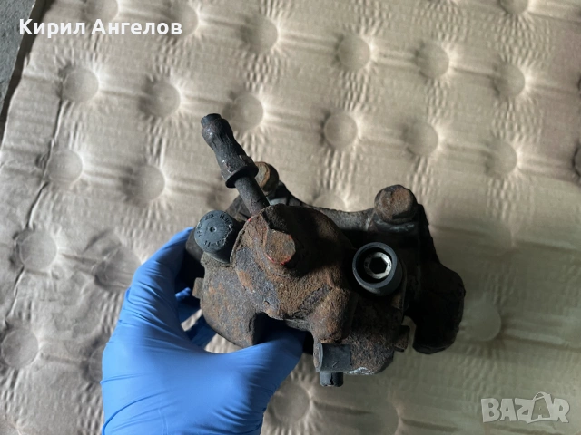 Задни спирачни апарати от BMW E46 320D (150 к.с.), снимка 3 - Части - 51663885