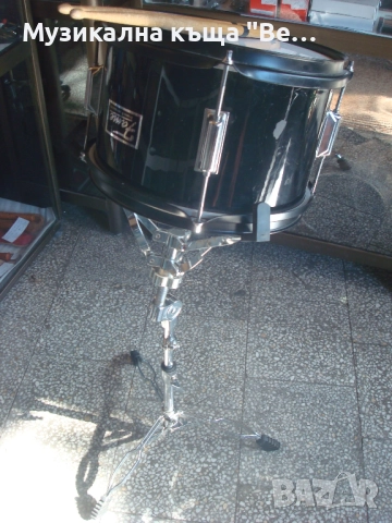 Соло барабан Размер: 12" със стойка и палки, снимка 4 - Ударни инструменти - 52119825