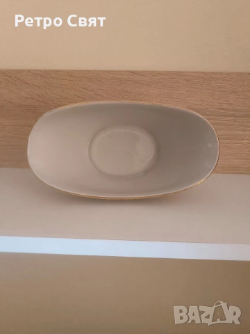 Порцеланова сосиера , снимка 3 - Антикварни и старинни предмети - 54105967