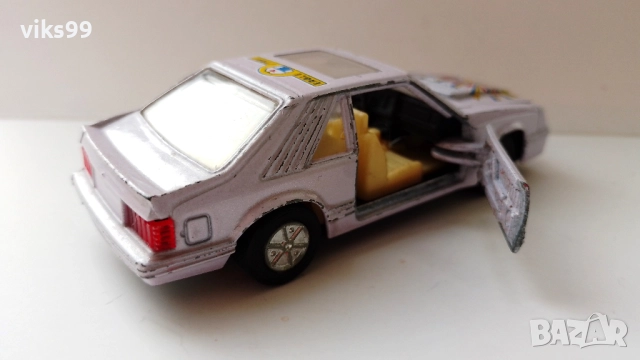 Метални колички Ford Mustang , снимка 9 - Колекции - 52322394