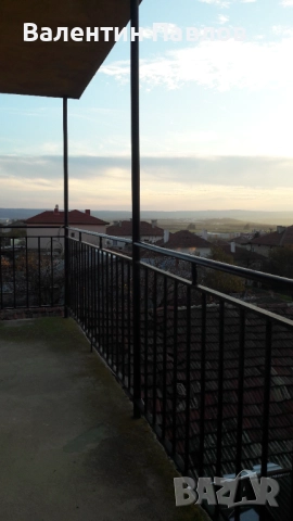 Четиристаен апартамент с гараж под наем в град Аксаково., снимка 3 - Апартаменти - 52663863