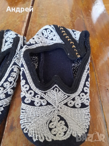 Стари родопски терлици #2, снимка 3 - Антикварни и старинни предмети - 52065760