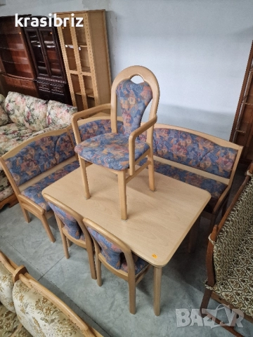 К-т Масивен Кухненски Ъгъл-Разтегателна Маса и 3 бр.Стола-внос от Германия!, снимка 2 - Дивани и мека мебел - 52463784