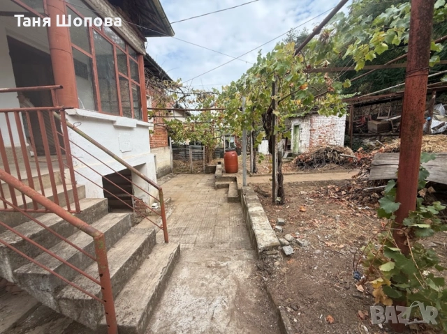 Двуетажна къща за продажба в град Петрич, снимка 5 - Къщи - 52169815