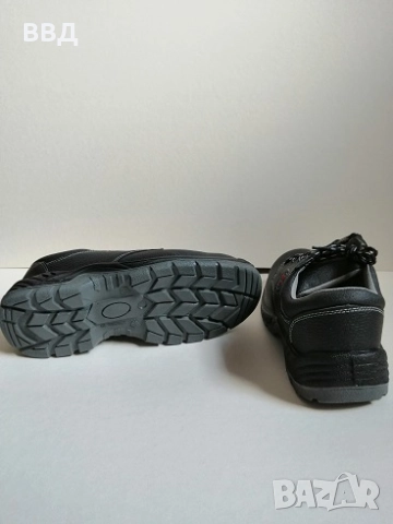 Работни обувки нови, снимка 4 - Мъжки боти - 52545760