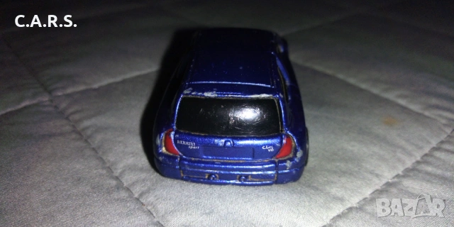 Clio V6 Renault Sport MAISTO Мащаб 1:64, снимка 3 - Колекции - 53657568