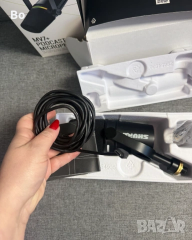 Shure MV7+ Podcast Microphone (USB-C + XLR), снимка 4 - Микрофони - 53414848