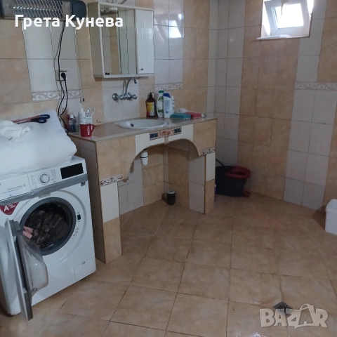 Къща с двор в Мечкарево, снимка 9 - Къщи - 53807889