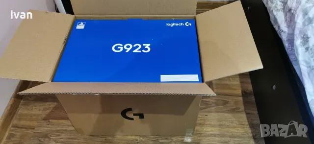 Волан с педали Logitech G923 + Shifter, снимка 6 - Джойстици и геймпадове - 49500480