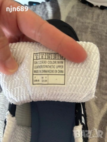 Skechers нови , снимка 4 - Маратонки - 54200865