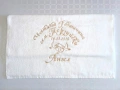 ХАВЛИЯ с БРОДЕРИЯ КЪРПИ Бродирани ПОДАРЪЦИ за кумове кръстници рожден имен ден сватба друг повод, снимка 1