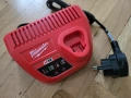 Оригинално зарядно Milwaukee C 12 C. Kато ново - 16€ (цената е крайна), снимка 1