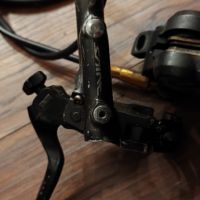 Предна и задна 4-бутална спирачки Shimano Saint BR-M820, снимка 3 - Части за велосипеди - 45124960
