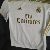 Adidas Real Madrid екип 152 размер оригинален, снимка 3 - Детски комплекти - 45046860