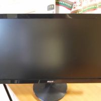 монитор Acer 18.5 инча, снимка 4 - Монитори - 45725486