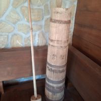 Стара дървена буталка за масло., снимка 1 - Антикварни и старинни предмети - 45681515