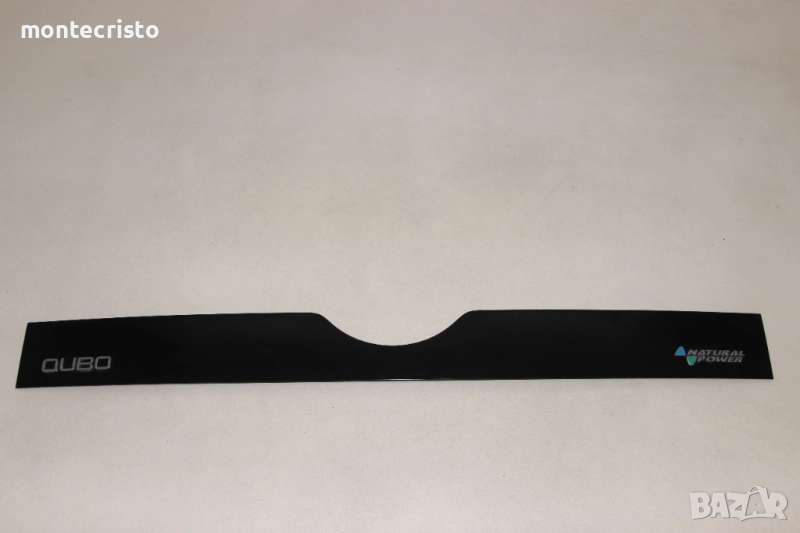 Лайсна заден капак Fiat Qubo с една задна врата (2007-2017г.) лайстна лаисна лаистна задна емблема, снимка 1