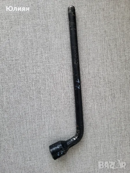 Ключ за джанти 17 , снимка 1