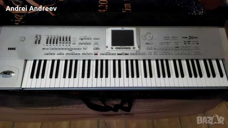 Продавам клавир Korg pa 1x pro, снимка 1