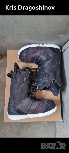 сноуборд обувки burton moto 42, снимка 1