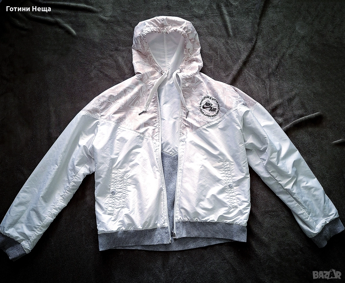 НОВО ! Мъжко Яке Nike S - M ТОП !, снимка 1