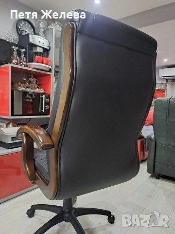 Директорски стол от естествена кожа и дървени подлакътници, снимка 8 - Столове за офис - 53246624
