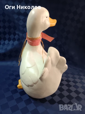 Голям порцеланов гъсок , снимка 5 - Антикварни и старинни предмети - 50919330