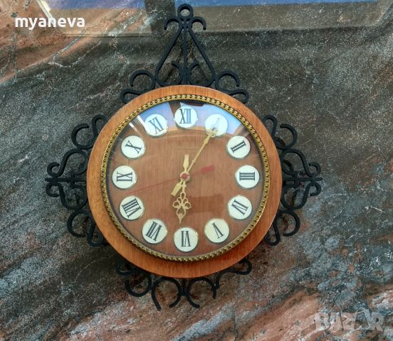 Vintage кварцов часовник Янтар . , снимка 5 - Стенни часовници - 45686732