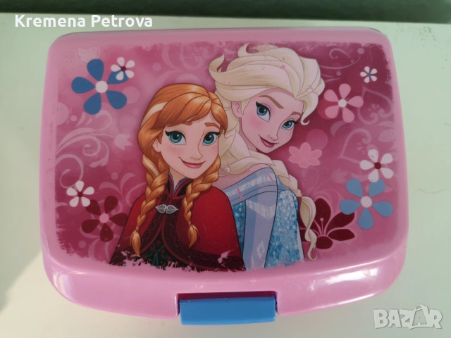 Доставка до СПИДИ АВТОМАТ 2,14€-Елза и Ана/Frozen,Замръзналото-кукла,кутия,светеща пръчка,нова чанта, снимка 7 - Кукли - 53509734